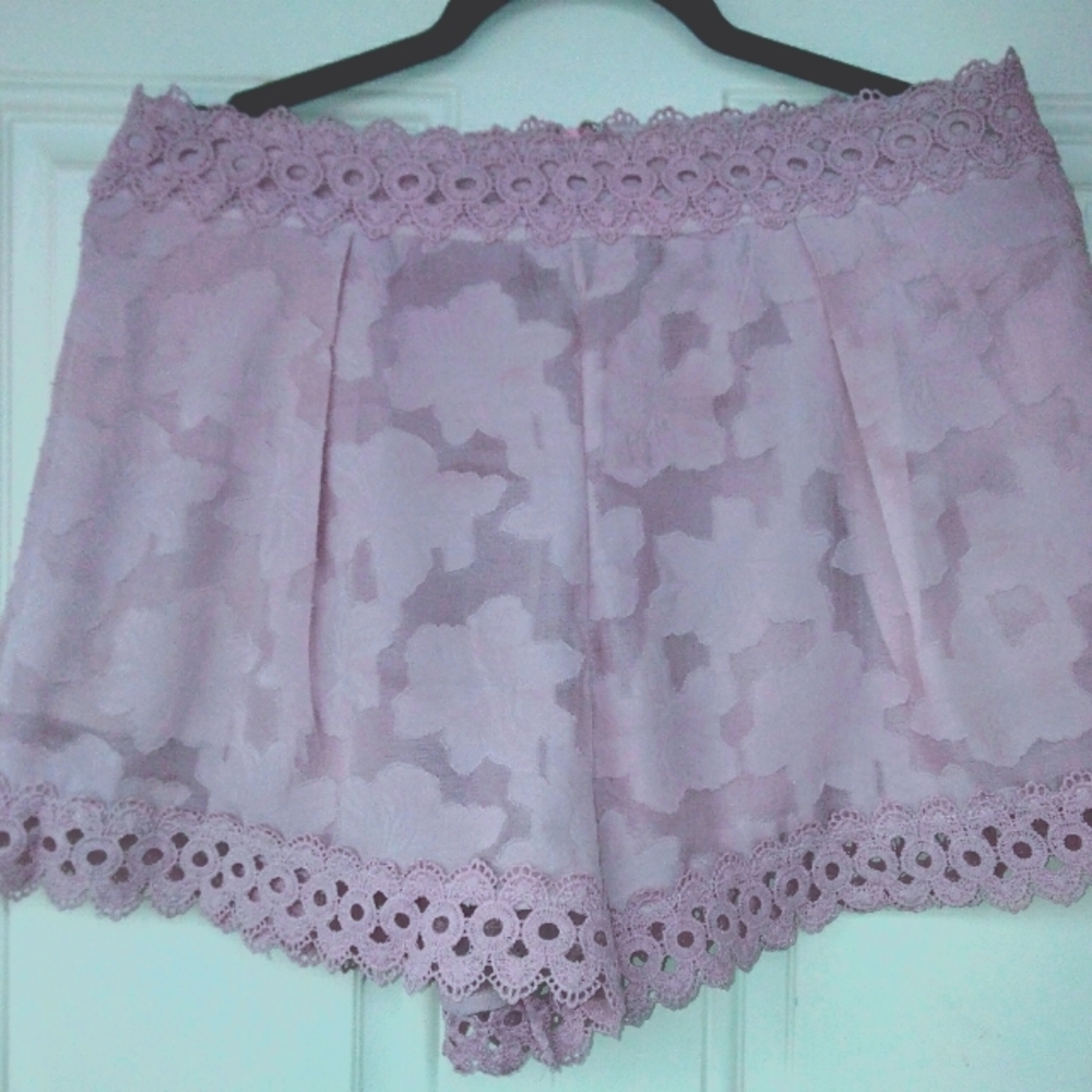 Luxxel silky shorts